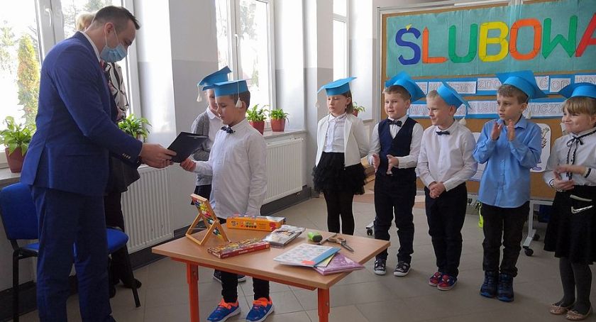 Ślubowanie z półrocznym opóźnieniem
