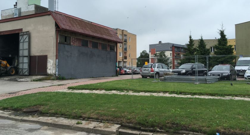 Utrudnienia wzdłuż ul. Emilii Plater i Wojska Polskiego