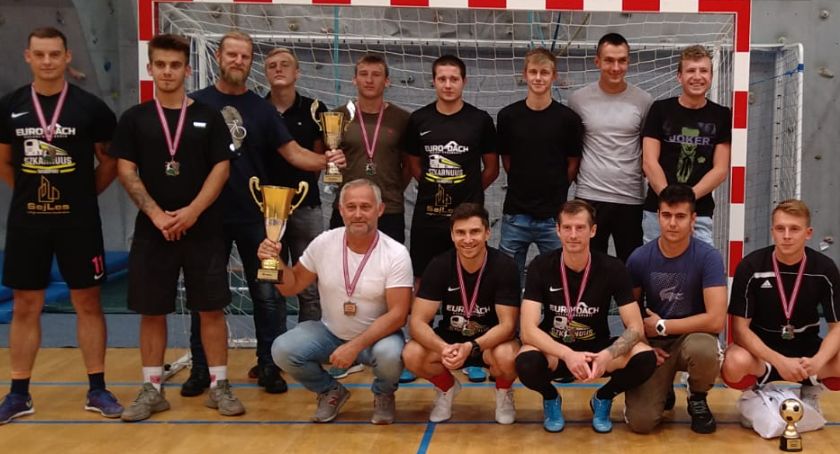 Szkarnulis Team na pudle w Turnieju Trzech Boisk