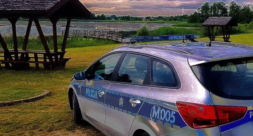 Pijany wjechał na podwórko, a tu - Policja
