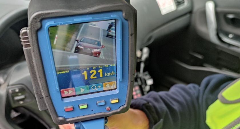 Rekordzista jechał lexusem