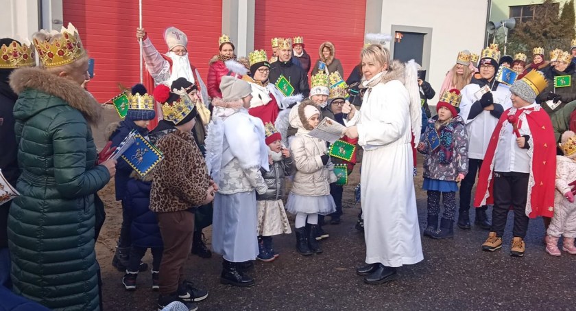 Orszak Trzech Króli w Gibach