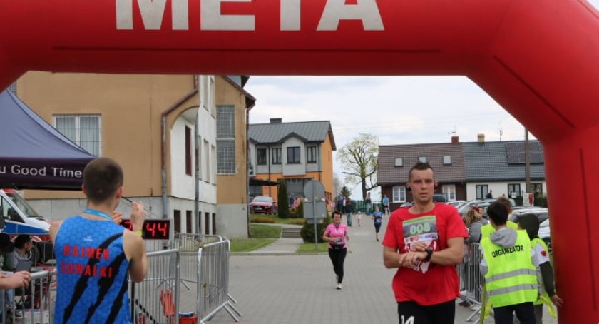 Maratończycy z Sejn dobrze pobiegli w VI. Półmaratonie Doliną Rospudy i Filipowskim Biegu Jaćwinga