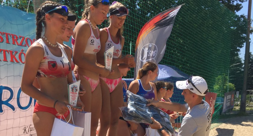 Juniorki przeszły do finału