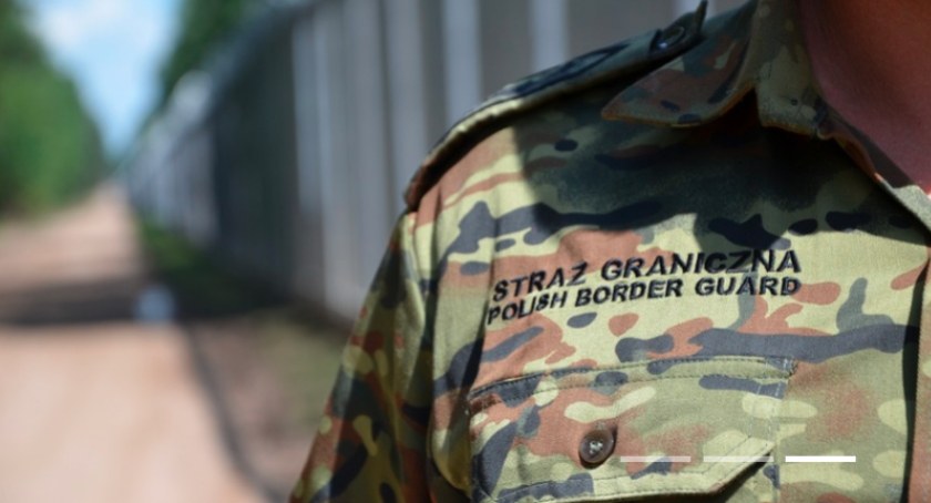 Jechał przez Puńsk z migrantami