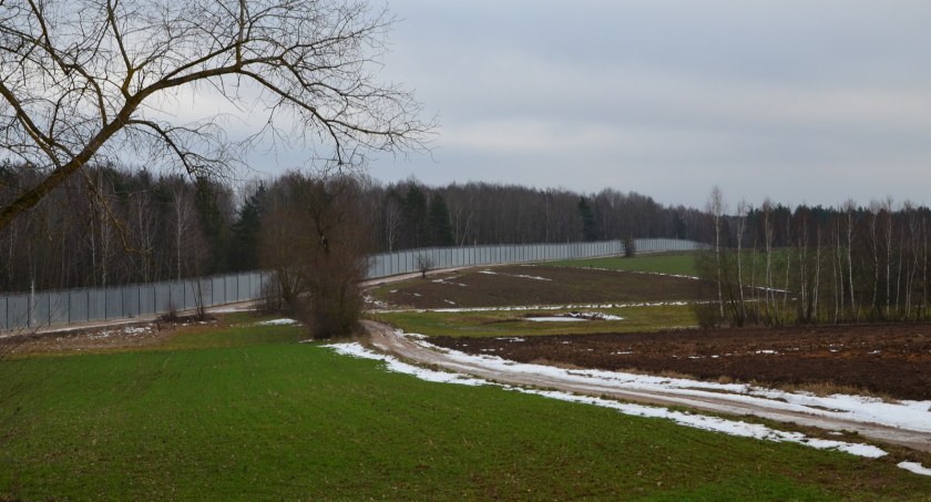 Graniczne statystyki