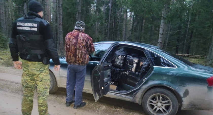 Miał papierosy bez akcyzy w samochodzie i w domu