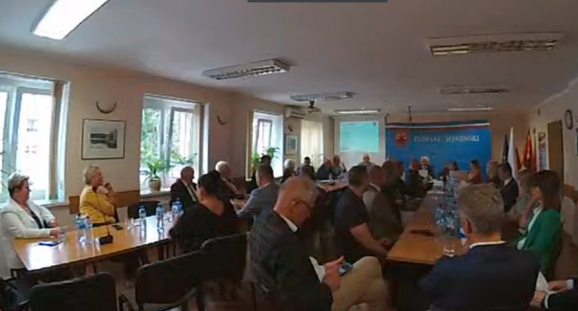Zarząd powiatu z absolutorium