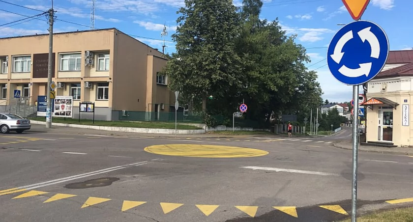Rusza remont nawierzchni ul. 1-Maja i budowa ronda w Sejnach