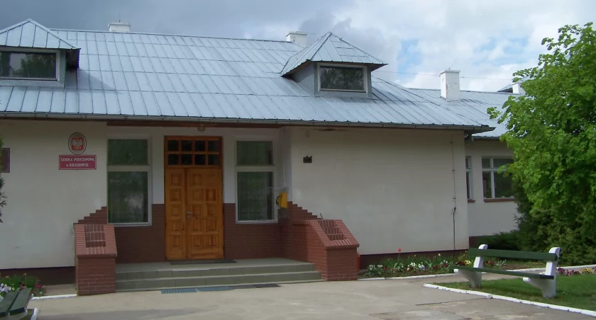 Krótszy rok szkolny w szkole w Krasnowie