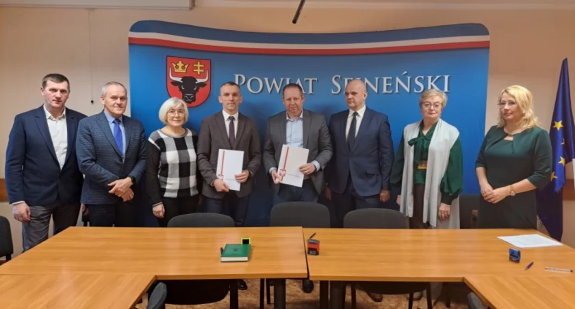 Umowa na przebudowę odcinka drogi w gminie Krasnopol