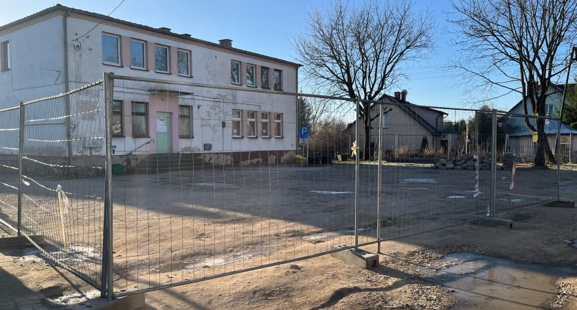 Rozpoczął się remont budynku po MOPS