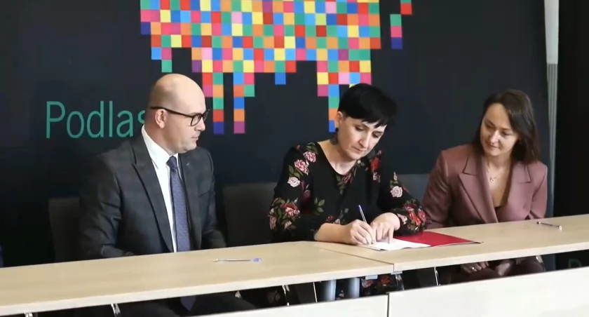 Defibrylator i szkolenia z pierwszej pomocy w Krasnopolu