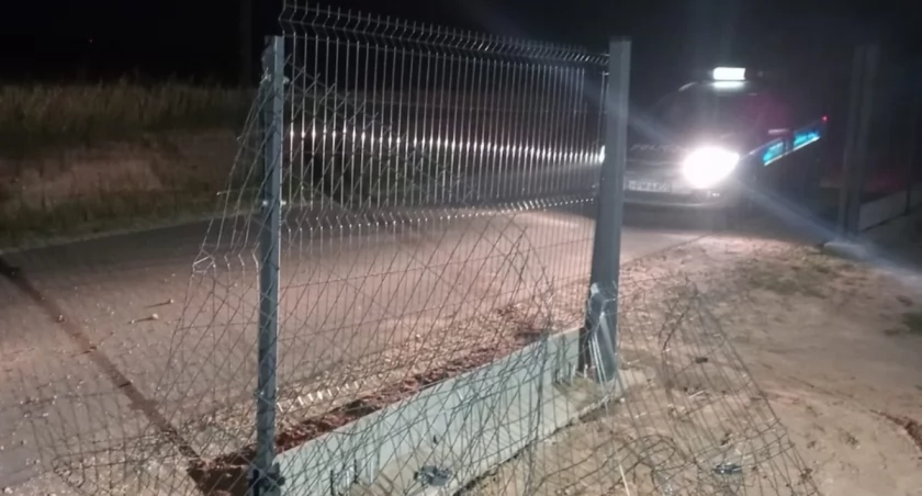 15-latek stracił panowanie nad kierownicą