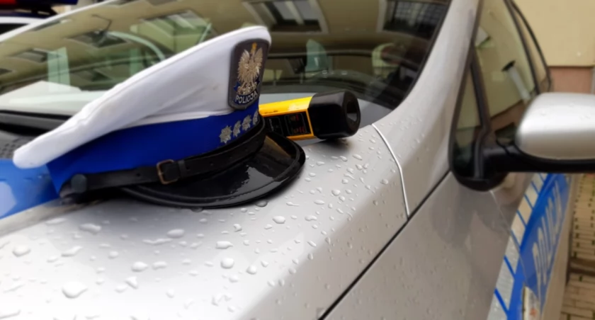 Znęcał się nad rodziną, uciekł na quadzie