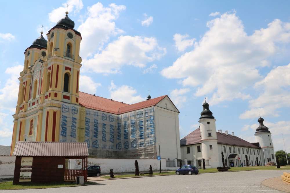Remont bazyliki od strony północnej
