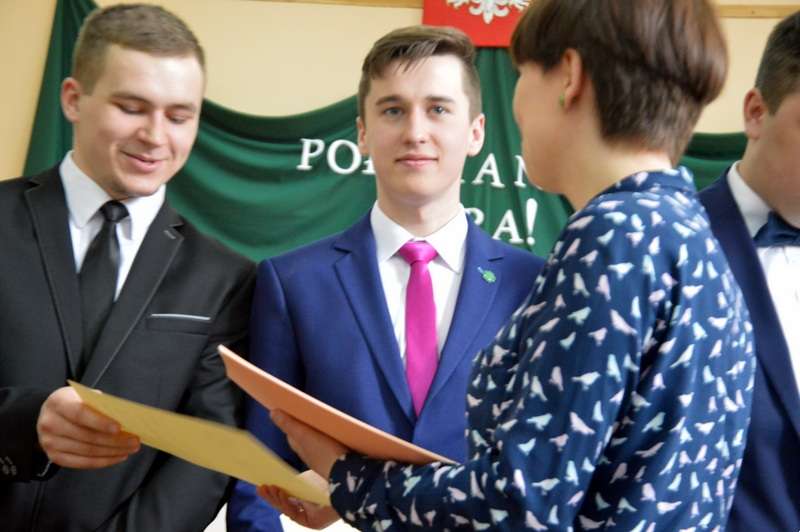Pożegnanie maturzystów