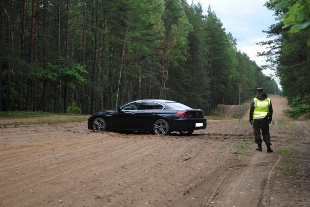 Odzyskane BMW warte 597 tys. zł.