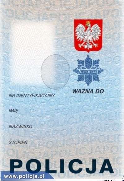 Nowe legitymacje służbowe policjantów