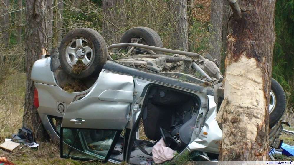 Tragedia na drodze - ZDJĘCIA