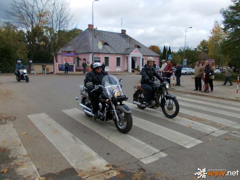 Film z zakończenia sezonu motocyklowego