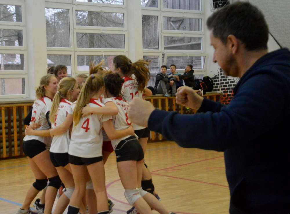 Młodziczki w finale