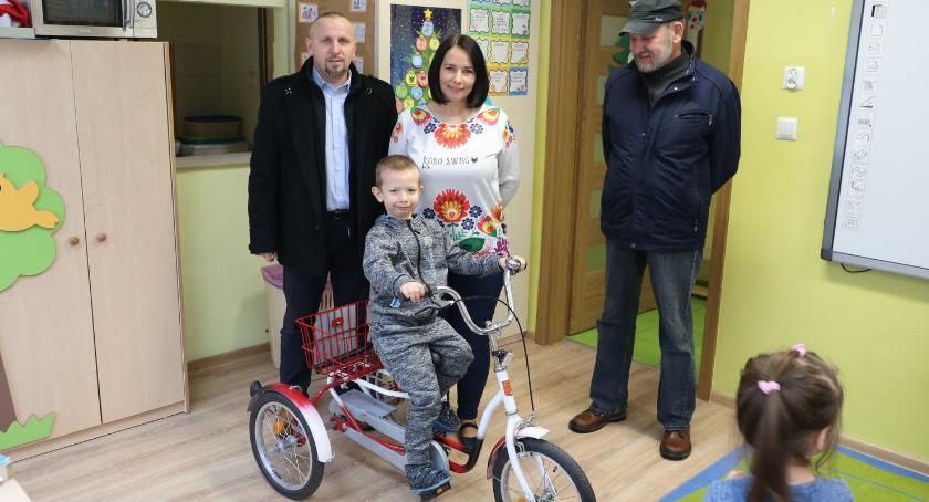 Prezenty od Spółdzielni Mieszkaniowej i PCK