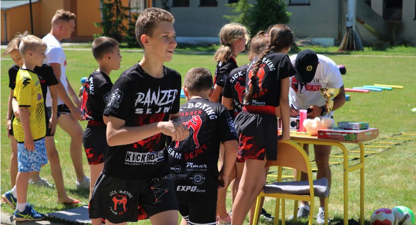 Piknik sportowo-rekreacyjny (foto)
