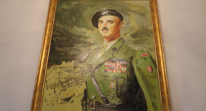 Salonik pamięci gen. Władysława Andersa