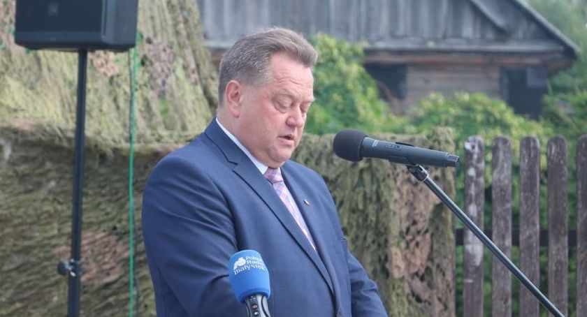 Wiceminister Jarosław Zieliński bez nadzoru nad Policją