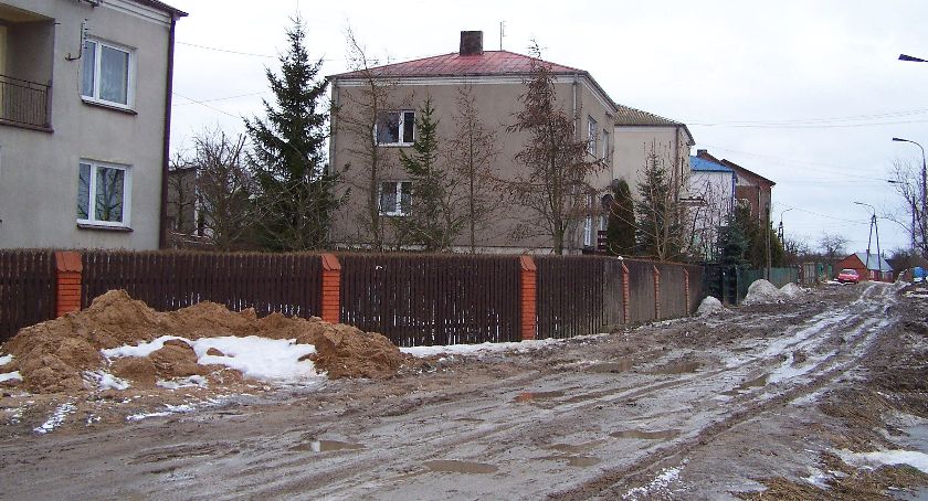 Budowniczy ul. Wojska Polskiego chcą więcej pieniędzy, niż miasto planowało