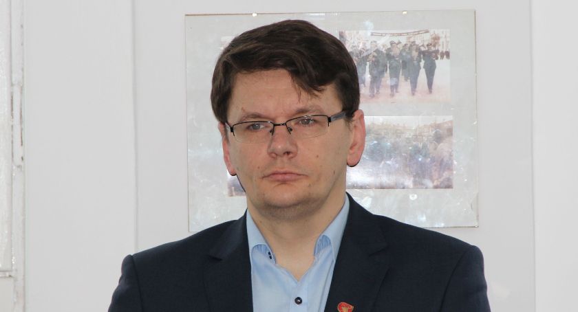 Rada podniosła pensję burmistrzowi, a sobie diety