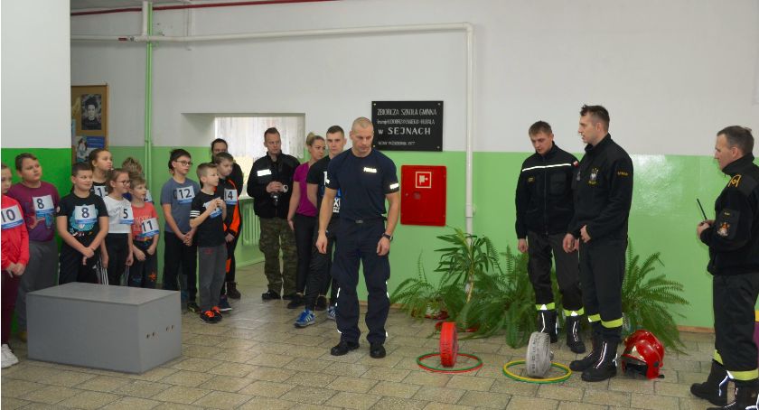  Feryjne Pogotowie Bezpieczeństwa