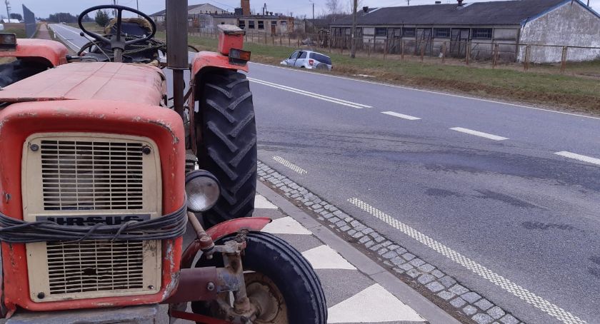 Ciągnikiem wymusił pierwszeństwo