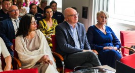 Specjalistyczna pomoc dla dzieci i młodzieży