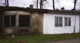 Barak komunalny przy ul. 1-Maja