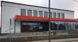 Wyładował złość na oknie sejneńskiego OK-u