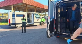 Z Nepalu i Pakistanu do Polski