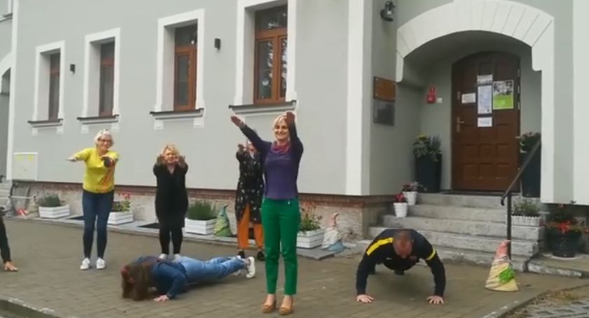 #GaszynChallenge. Kulturalne pompki i przysiady
