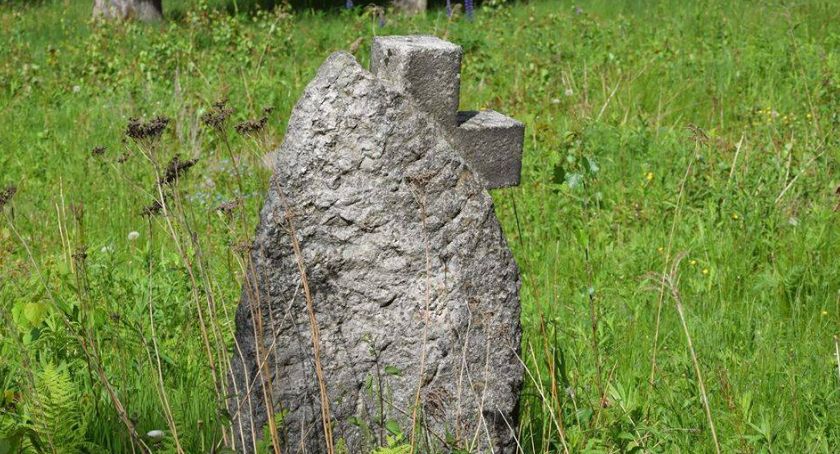 Akcja społeczna - Porządkowanie cmentarza ewangelickiego