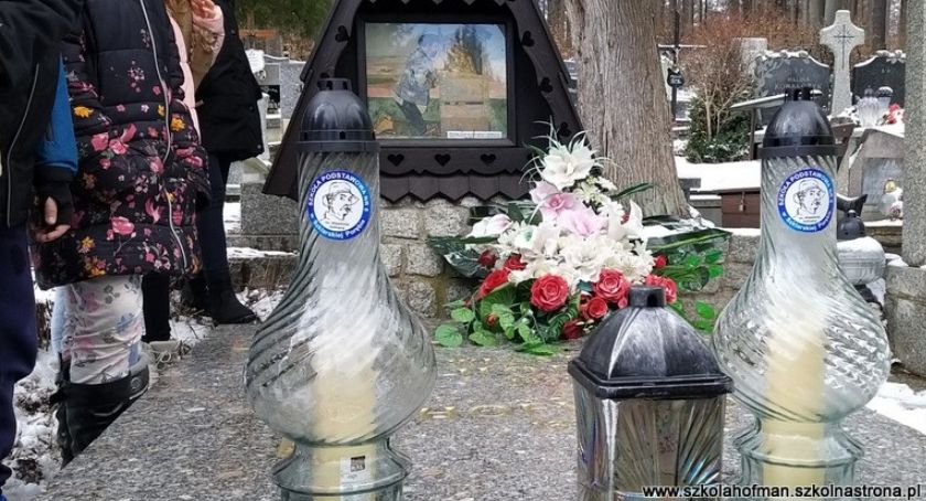 Zapalmy znicz Adzie i Wlastimilowi Hofmanom