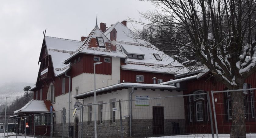 Metamorfoza dworca Szklarska Poręba Górna