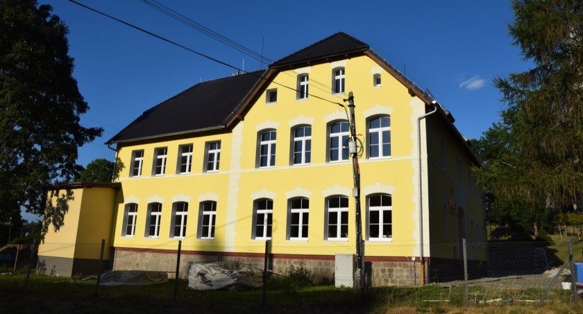 Remont budynku liceum