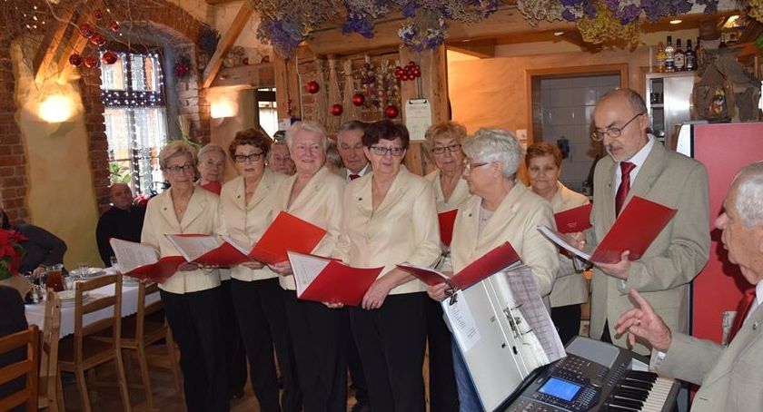 Wigilia dla samotnych i potrzebujących