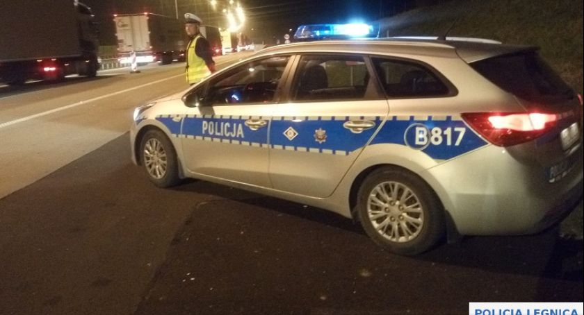 Kompletnie pijany obywatel Ukrainy rozwoził ciężarówką towar!  