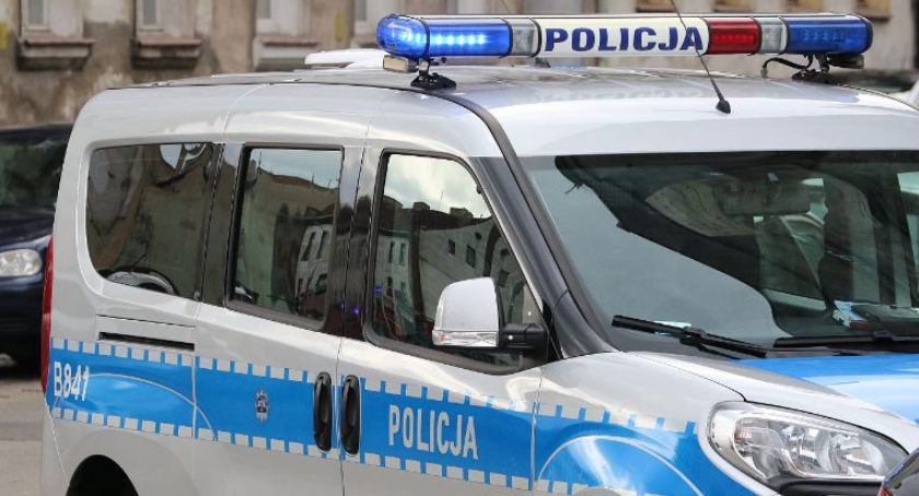 Legnicka policja ruszyła z wiosenną lustracją. Spokojnie, chodzi o drogi!