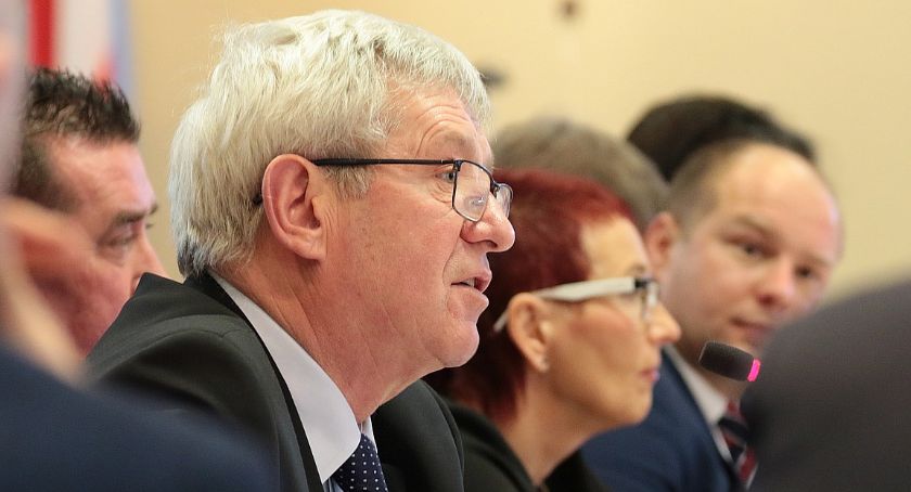 Nagroda Miasta Legnicy to zapomoga? Prezydencki radny chce ją zlikwidować