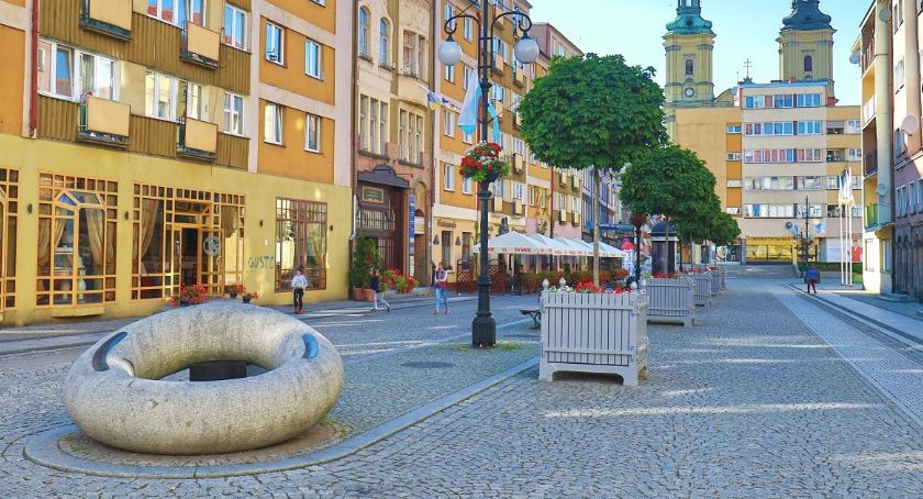 Samorządowy ranking dochodów. Legnica daleko za najbogatszymi miastami