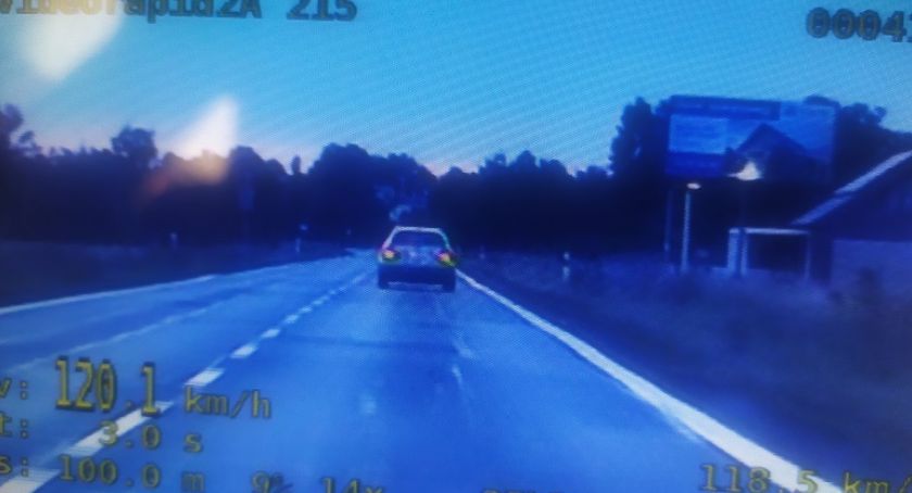 Pędził przez Prochowice 120 km/h - stracił prawo jazdy na trzy miesiące