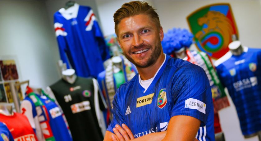 OFICJALNIE: Hitowy transfer Miedzi. Szymon Matuszek na dwa lata!